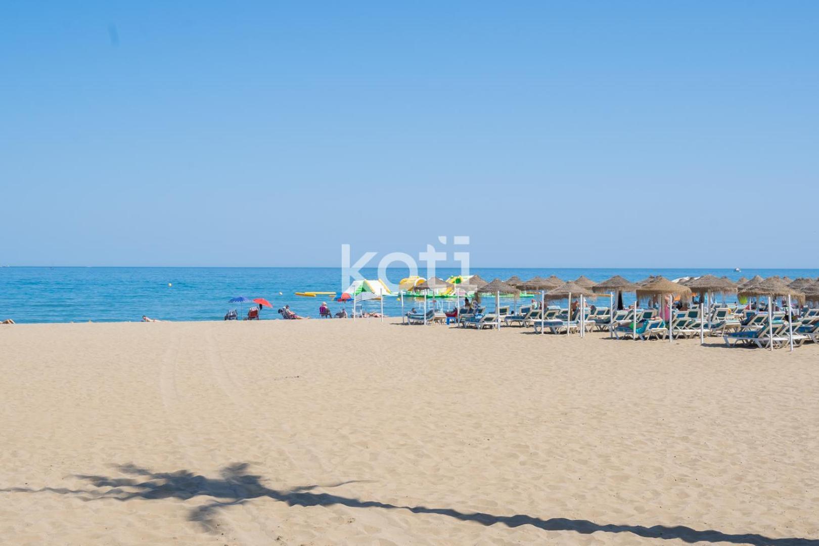 Koti Rentals - Casita Rosario Pino Rooftop Y Bbq Фуенхірола Екстер'єр фото