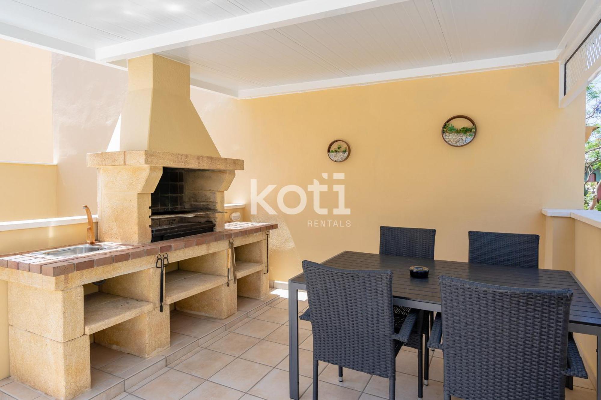 Koti Rentals - Casita Rosario Pino Rooftop Y Bbq Фуенхірола Екстер'єр фото